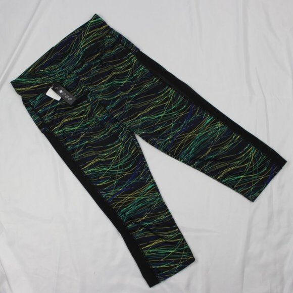 BUNDLE (4) brand new workout leggings - Picture 13 of 16